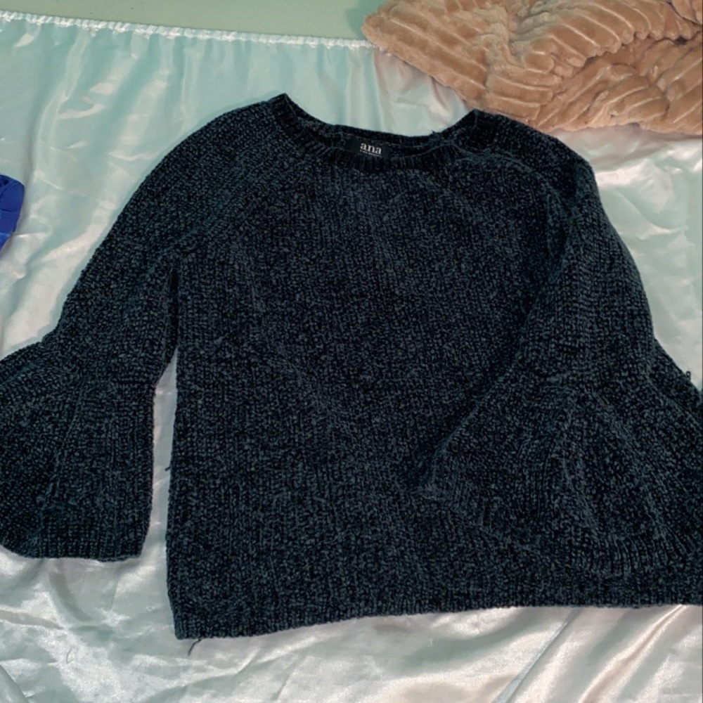 bell sleeve sweater